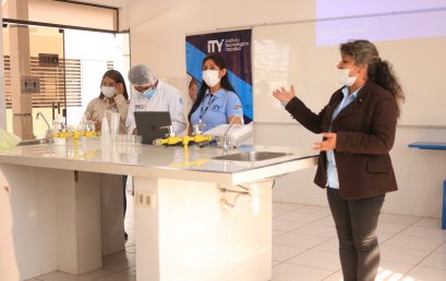 Visita de una comitiva de nuestros Adultos Mayores