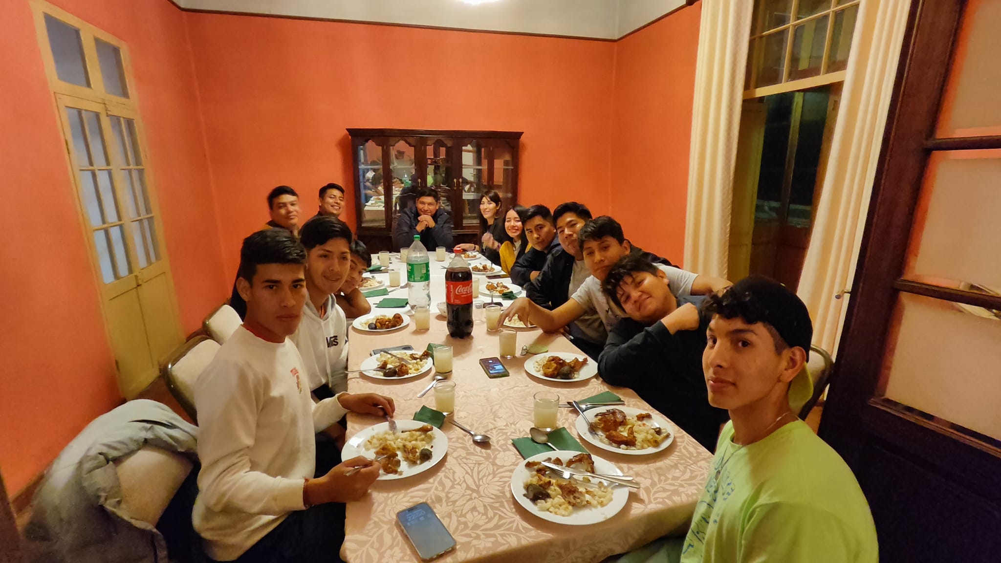 Después de una jornada muy exitosa, degustar una riquísima cena, cae bien. Después de una jornada muy exitosa, degustar una riquísima cena, cae bien.