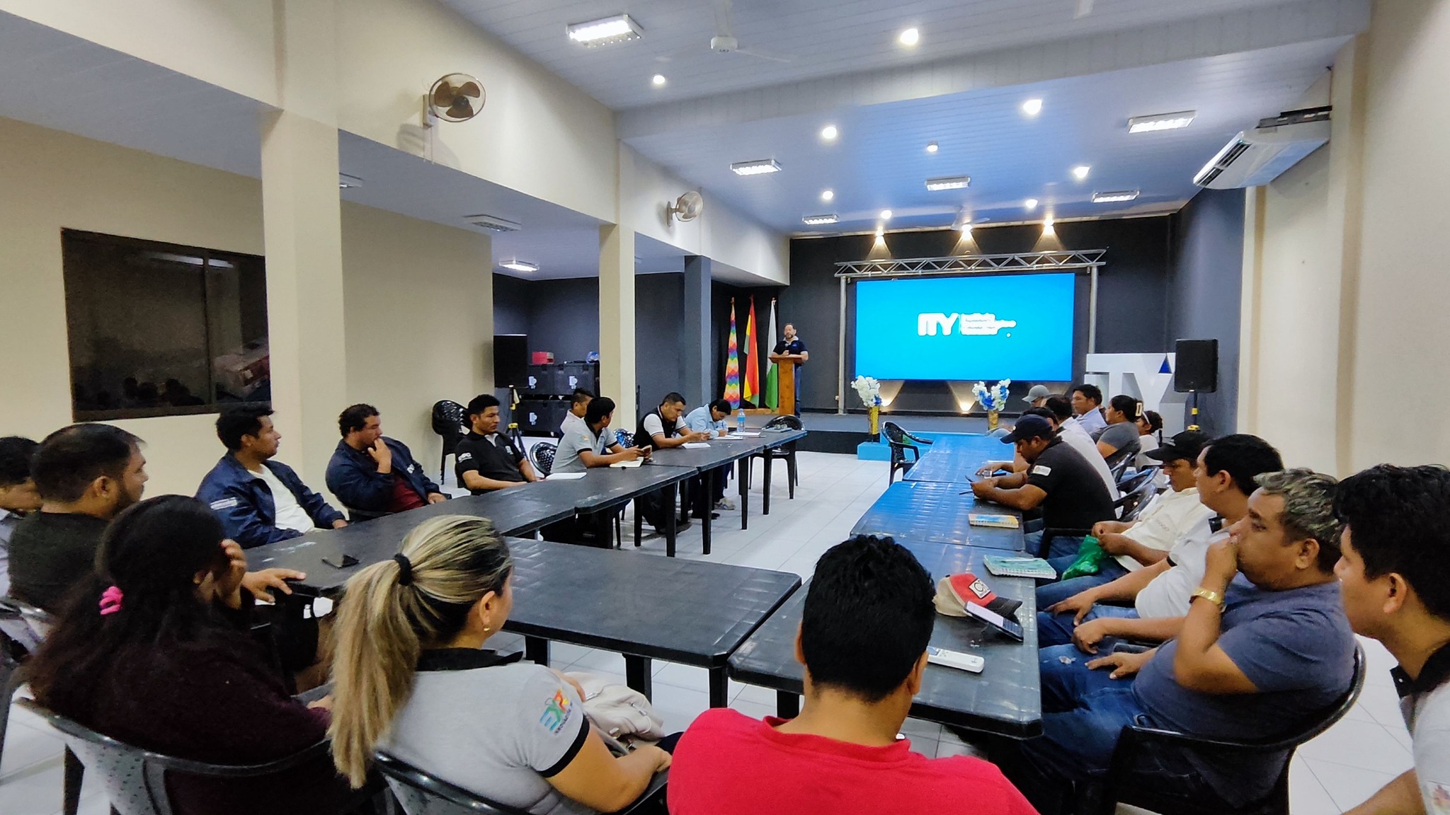 Inicia nuestra Gestión Académica 2025 con la participación de todo el Equipo ITY Inicia nuestra Gestión Académica 2025 con la participación de todo el Equipo ITY